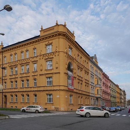 Lucy'S Apartments Olomouc Exterior foto